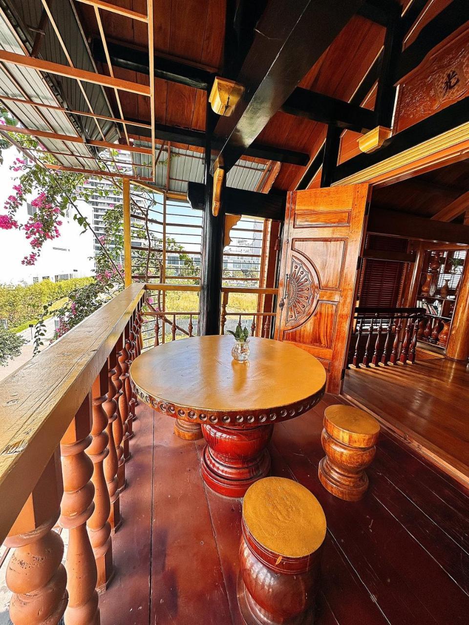 Biet Thu Go Wooden House Quy Nhon Canh Bien Vila Exterior foto